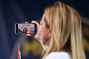 746fecc3-b61c-4803-a52d-79b553c060fa